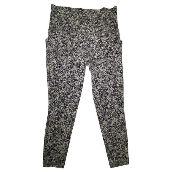 Womens Athleta Salutation Stash Pocket II 7/8 Tight Textured Size XS - Picture 2 of 6